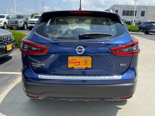 2021 Nissan Rogue Sport SV