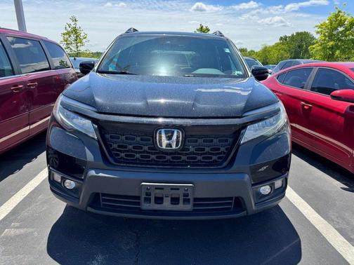 Crystal Black Pearl 2019 Honda Passport Touring