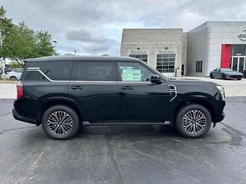 2025 Nissan Armada Platinum