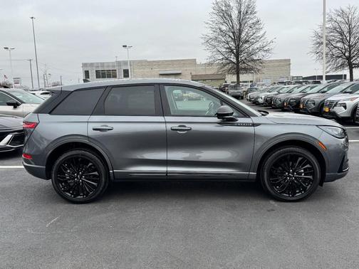 2024 Lincoln Corsair Premiere