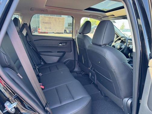 Super Black 2026 Nissan Rogue Dark Armor