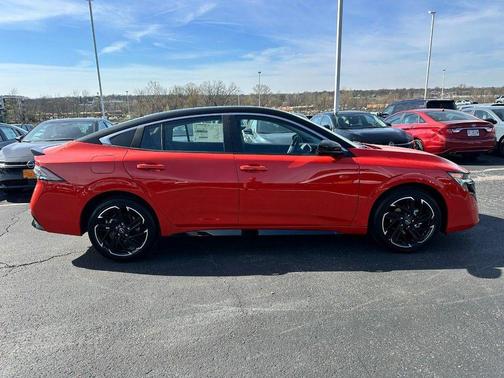 2026 Nissan Sentra SR