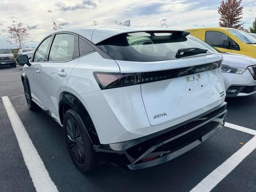 2024 Nissan ARIYA ENGAGE