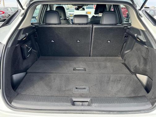 2024 Nissan ARIYA ENGAGE