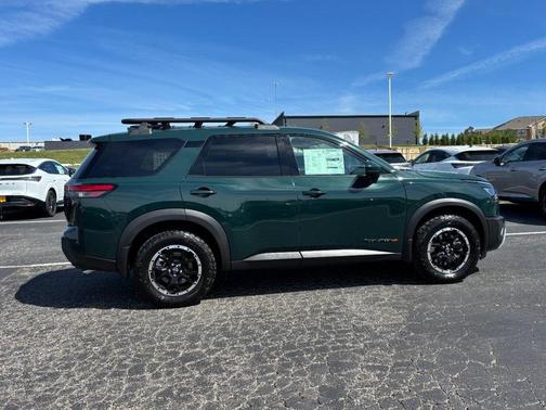 2025 Nissan Pathfinder Rock Creek