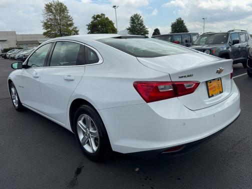 2024 Chevrolet Malibu FWD 1LT