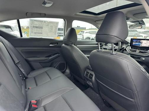 2025 Nissan Altima 2.5 SL