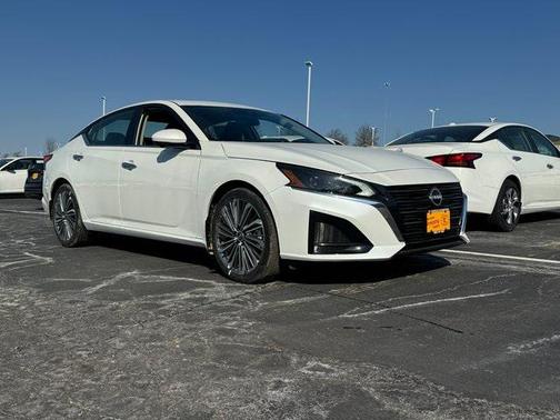2025 Nissan Altima 2.5 SL
