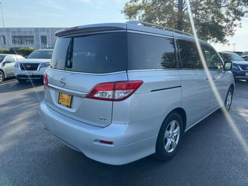 2012 Nissan Quest SV