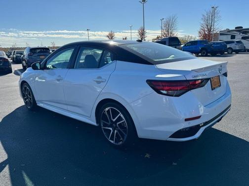 2024 Nissan Sentra SR