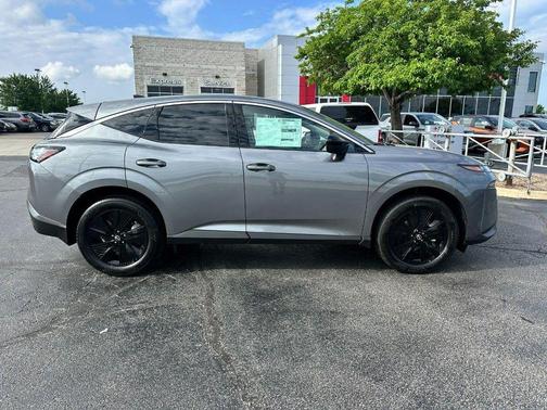 Gun Metallic 2026 Nissan Murano SV