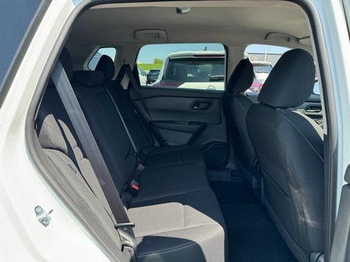 2025 Nissan Rogue S