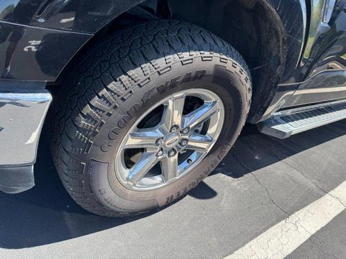Agate Black Metallic 2025 Ford F-150 XLT