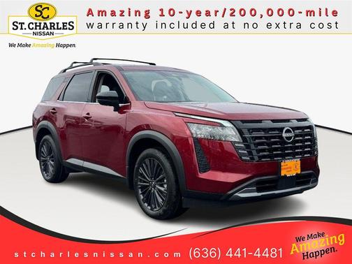 2026 Nissan Pathfinder SL