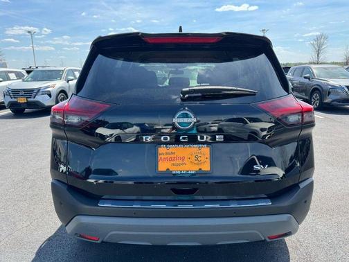 Super Black 2023 Nissan Rogue SV