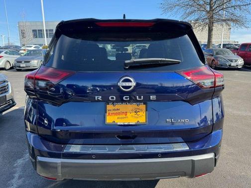2025 Nissan Rogue SL