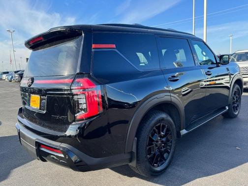 2025 Nissan Armada PRO-4X 4WD