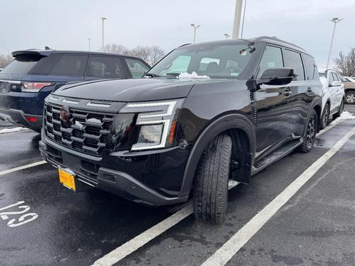 2025 Nissan Armada PRO-4X 4WD