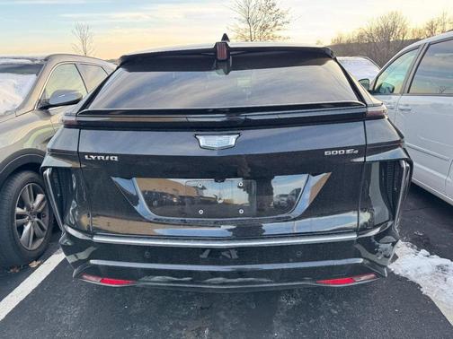 2024 Cadillac LYRIQ Tech