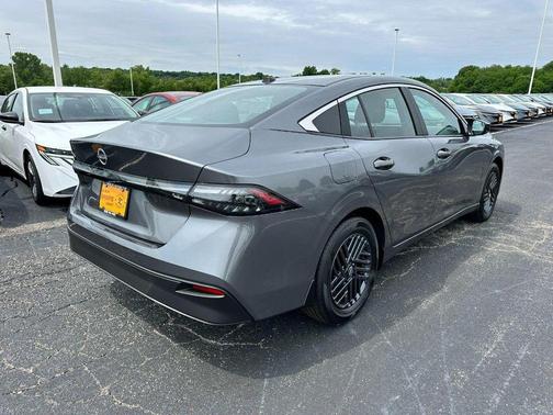 Gun Metallic 2026 Nissan Sentra SV