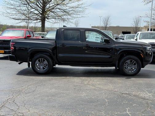 Super Black 2026 Nissan Frontier SV