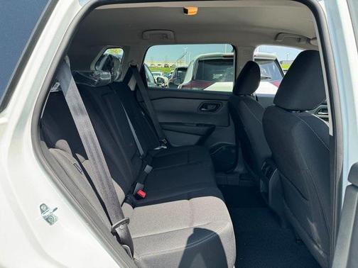 2025 Nissan Rogue S