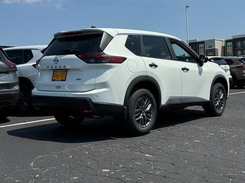 2025 Nissan Rogue S