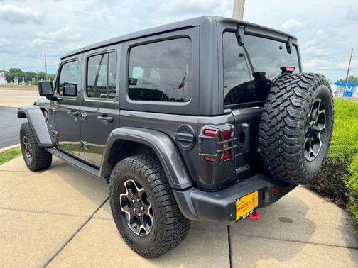 Granite Crystal Metallic Clearcoat 2020 Jeep Wrangler Unlimited Rubicon