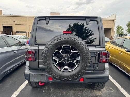 Granite Crystal Metallic Clearcoat 2020 Jeep Wrangler Unlimited Rubicon