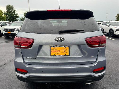 Everlasting Silver 2020 Kia Sorento LX