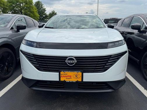 Everest White Pearl Tricoat 2025 Nissan Murano SV