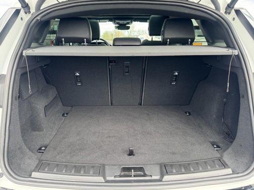 White 2024 Land Rover Range Rover Evoque Core S