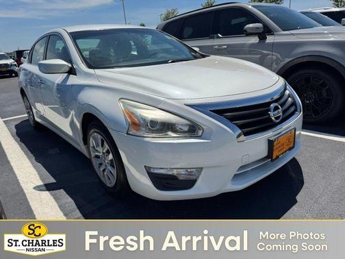Pearl White Metallic 2013 Nissan Altima 2.5 S