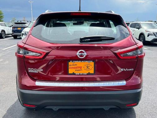 Scarlet Ember Pearl Metallic 2022 Nissan Rogue Sport SV