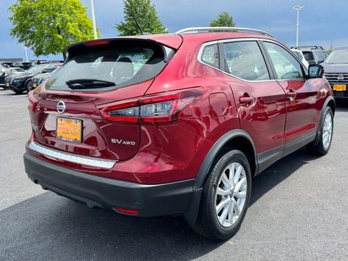 Scarlet Ember Pearl Metallic 2022 Nissan Rogue Sport SV