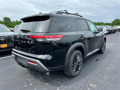 Super Black 2026 Nissan Pathfinder SL