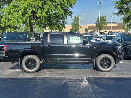 Super Black 2026 Nissan Frontier SV