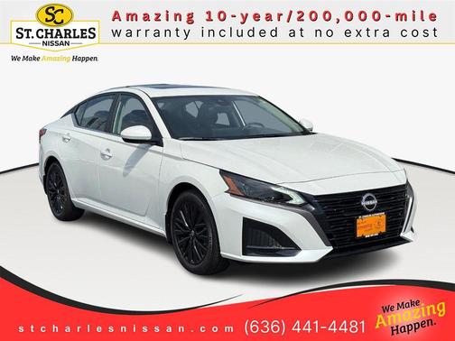 Pearl White Tricoat 2026 Nissan Altima 2.5 SV