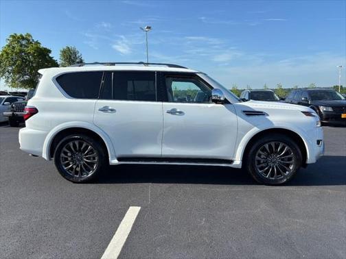 2024 Nissan Armada Platinum