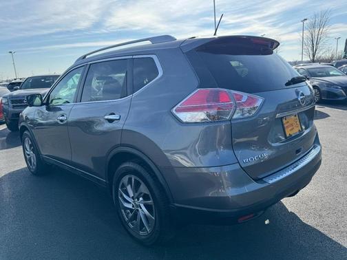 2015 Nissan Rogue SL