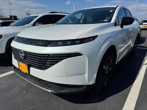 2025 Nissan Murano SV