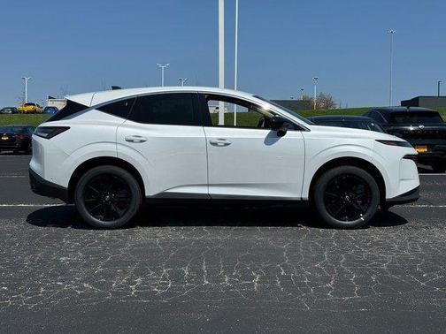 2025 Nissan Murano SV