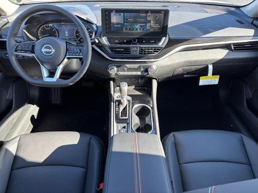 2025 Nissan Altima SR AWD