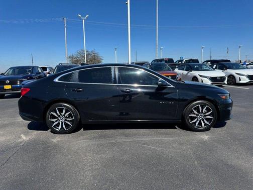 2017 Chevrolet Malibu 1LT