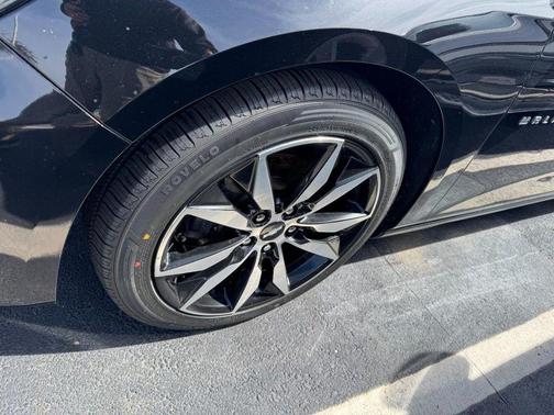 2017 Chevrolet Malibu 1LT