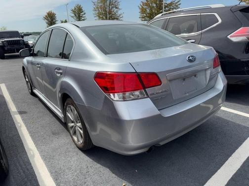 2013 Subaru Legacy Premium