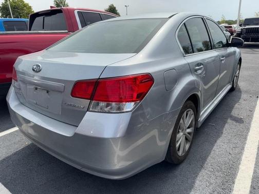 2013 Subaru Legacy Premium