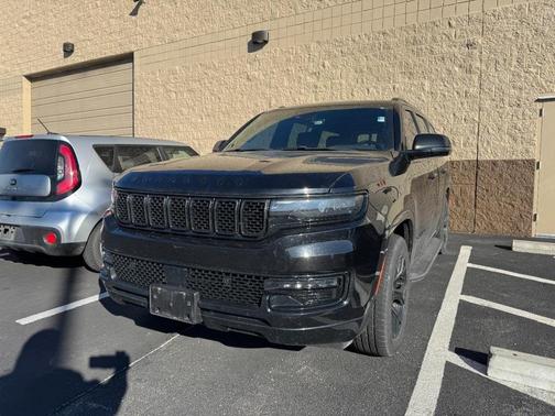 2023 Jeep Wagoneer Series II Carbide 4x4