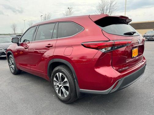 Ruby Flare Pearl 2020 Toyota Highlander XLE