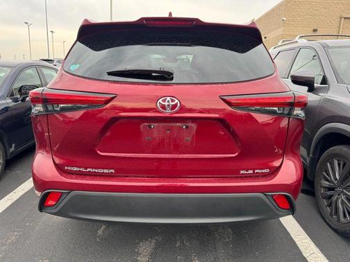 Ruby Flare Pearl 2020 Toyota Highlander XLE